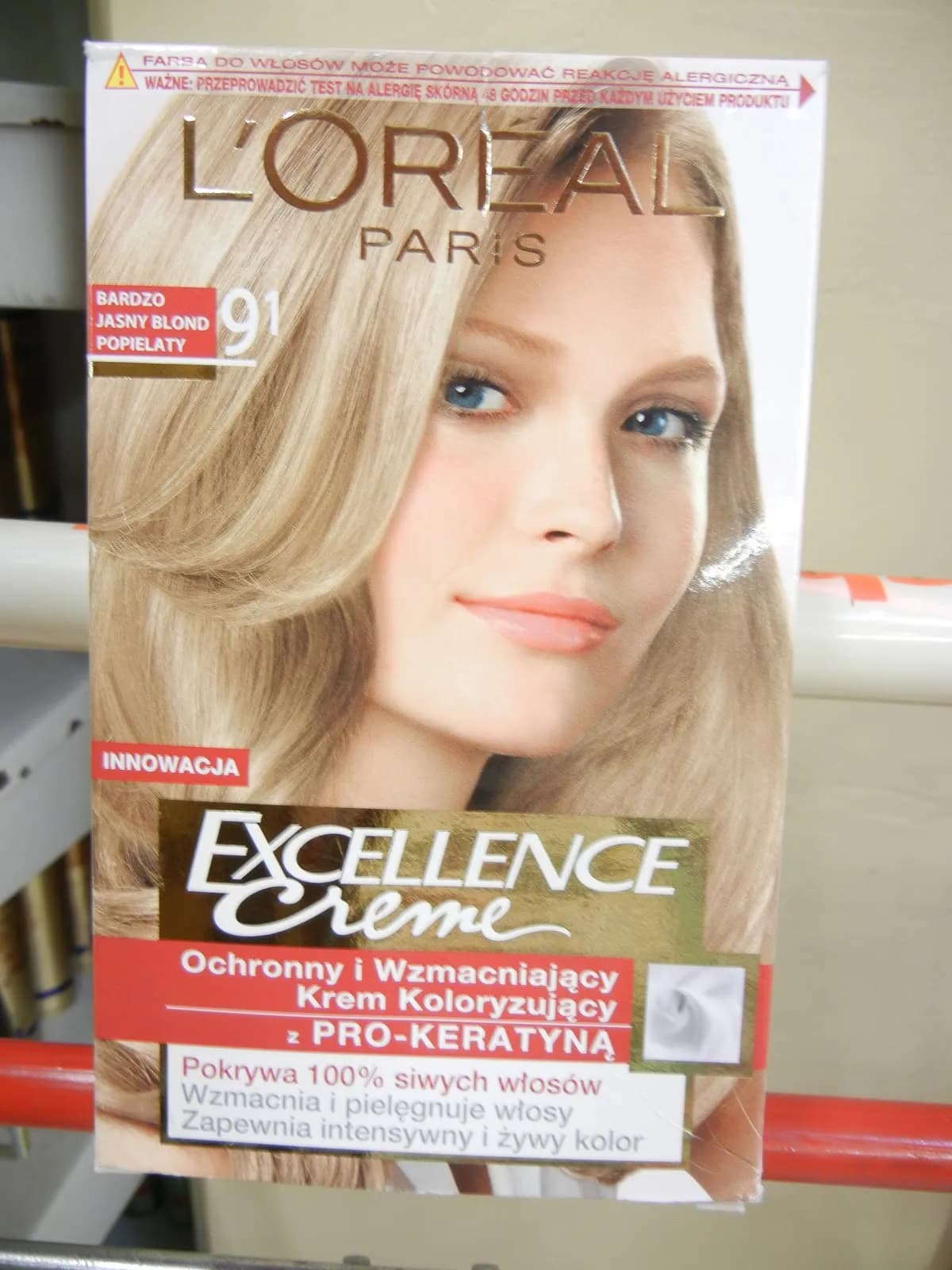 Jaką farbę do włosów wybrać? Porady, rodzaje i błędy, których unikać Jaką farbę do włosów wybrać? Porady, rodzaje i błędy, których unikać